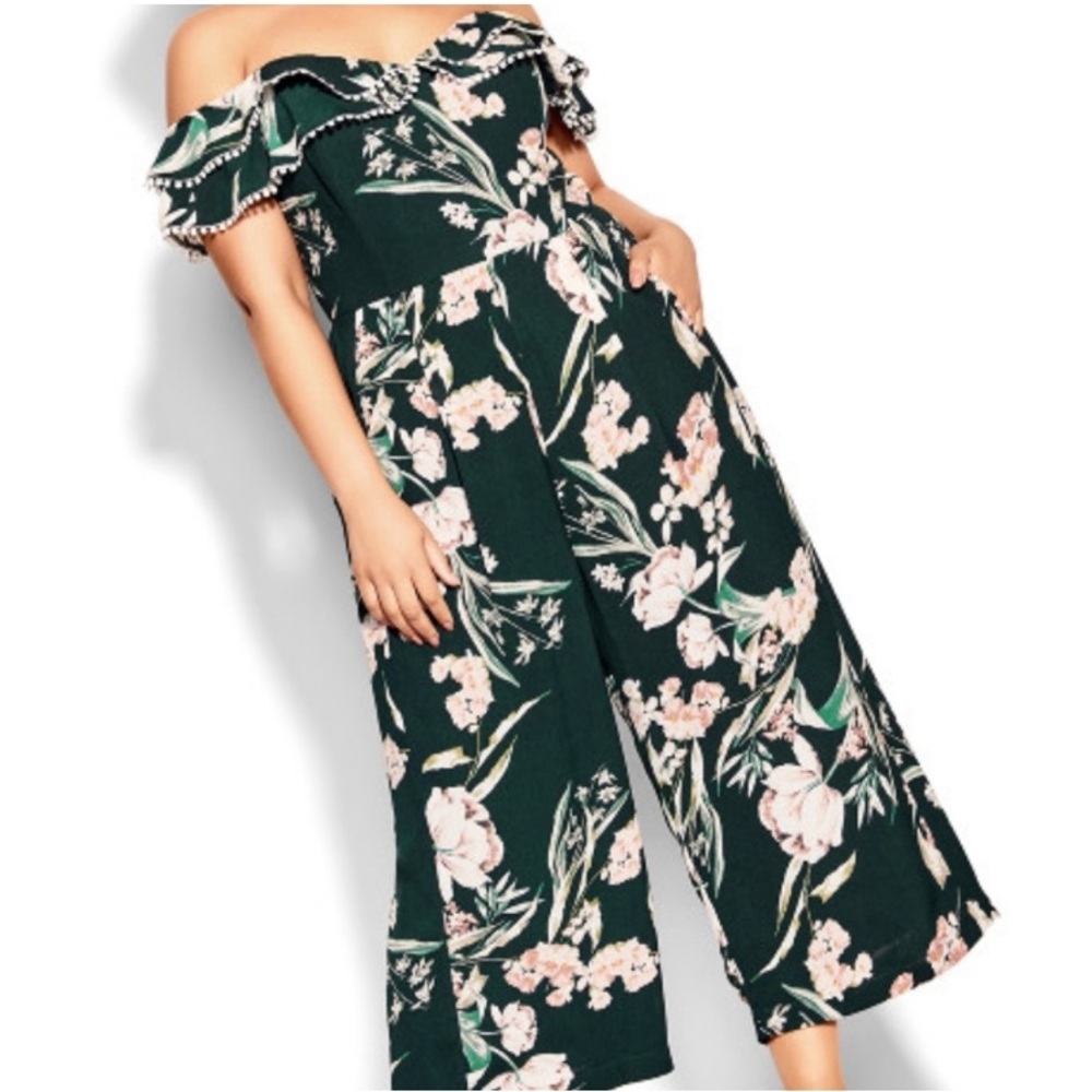 *New Green Floral Jumpsuit With Pockets- Size 16 Chic Spring Tropical Vacation
